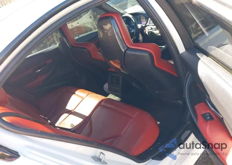 2015 BMW M3 z USA, uszkodzony, nr VIN WBS3C9C54FP803077